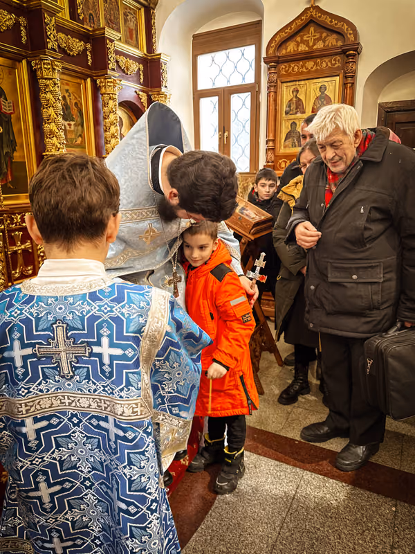 В праздник Сретения Господня совершено Богослужение - фото 11