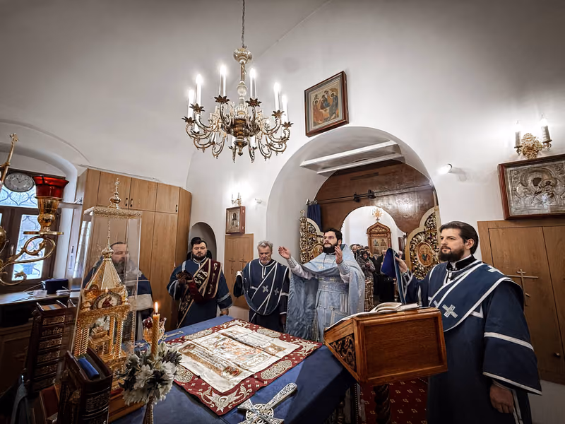 В праздник Сретения Господня совершено Богослужение - фото 15