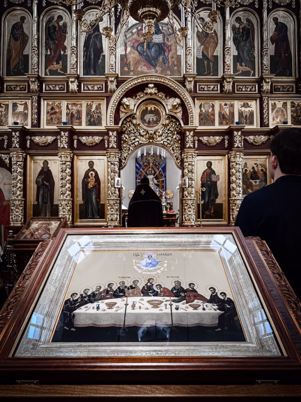 В Великий Четверг совершено Богослужение - фото 11