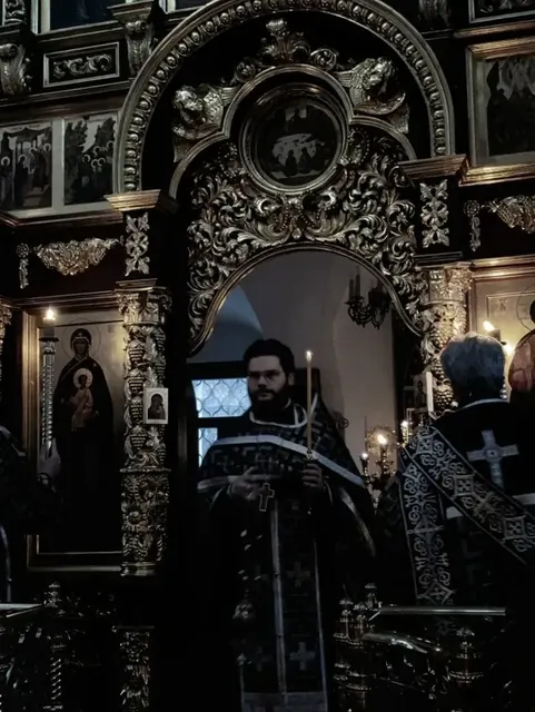 Совершена утреня с чином погребения Плащаницы - фото 6