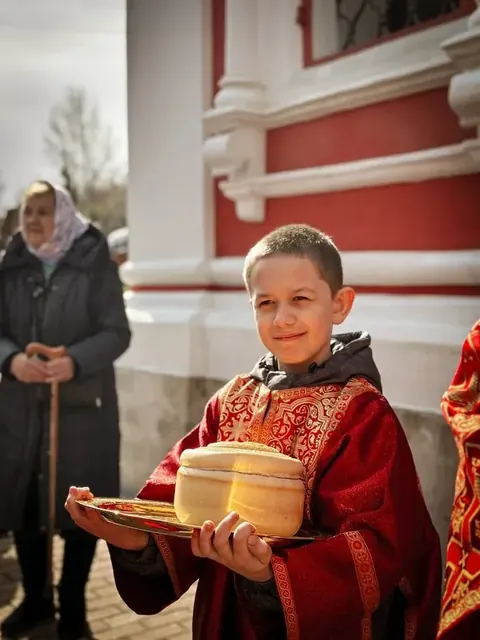 Светлое Христово Воскресение: торжественное Богослужение - фото 11