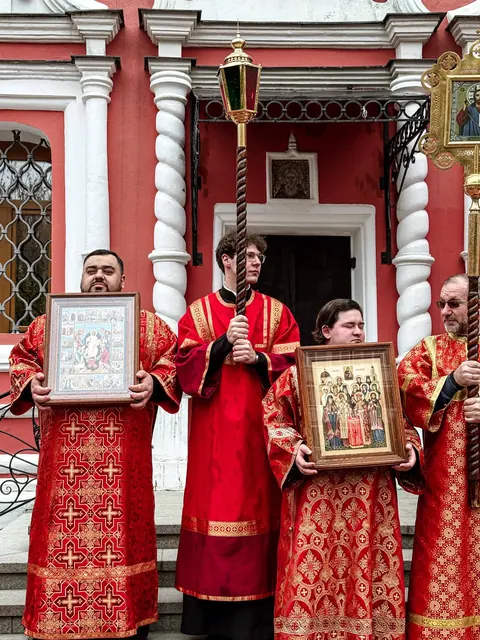 В неделю 2-ю по Пасхе совершено Богослужение - фото 12