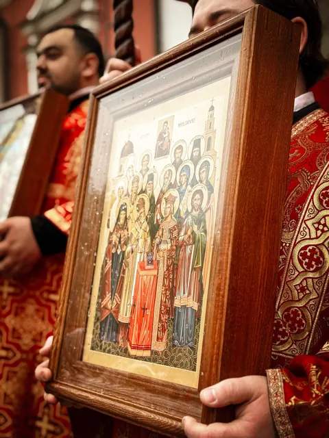 В неделю 2-ю по Пасхе совершено Богослужение - фото 19