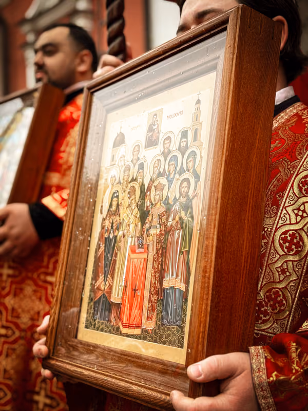 В неделю 2-ю по Пасхе совершено Богослужение - фото 19