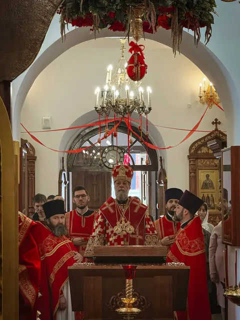 День Великой Победы: Литургия митрополита Владимира - фото 9