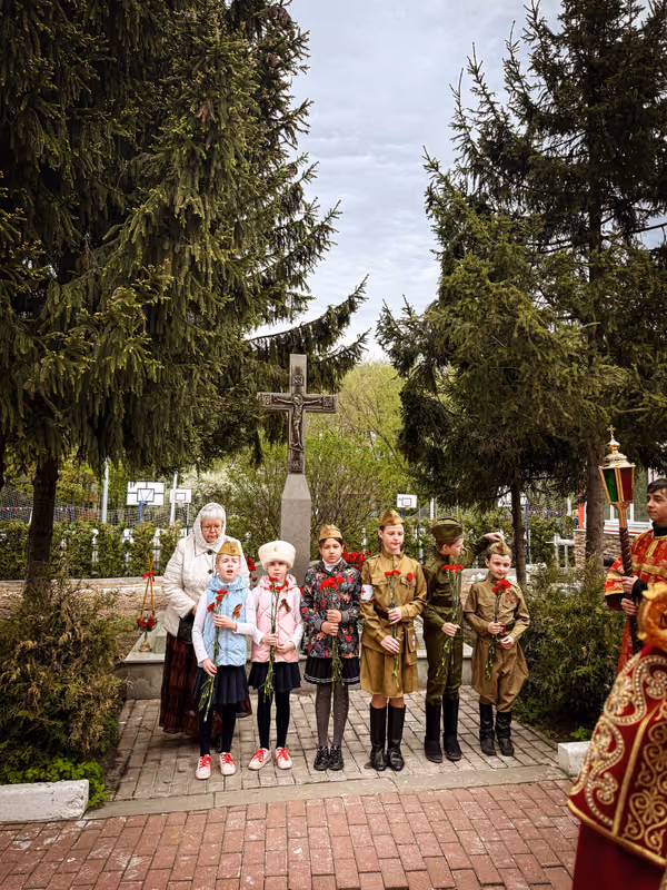 День Великой Победы: Литургия митрополита Владимира - фото 14