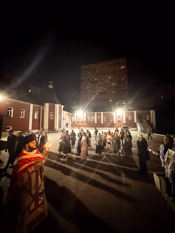 В отдание праздника Пасхи совершена ночная Литургия - фото 8