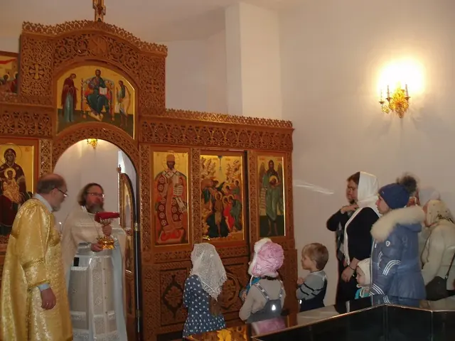 Престольный праздник в Крестильном храме Богоявления - фото 2