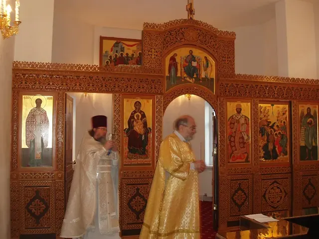 Престольный праздник в Крестильном храме Богоявления - фото 4