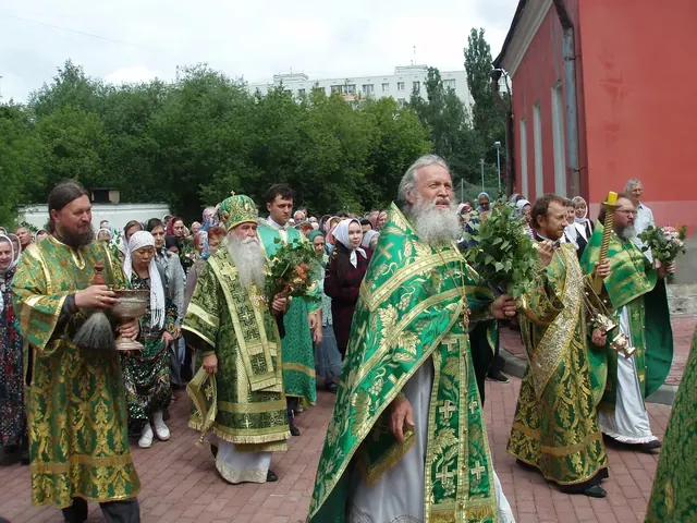 Престольный праздник: Литургия епископа Феофилакта - фото 3