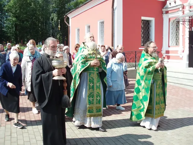 Приход храма отметил Престольный праздник - фото 2