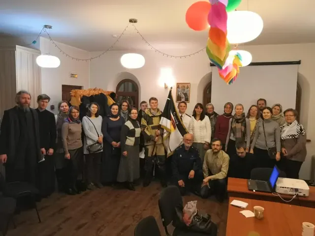 Л.И. Завизион на собрании директоров Воскресных школ - фото 2