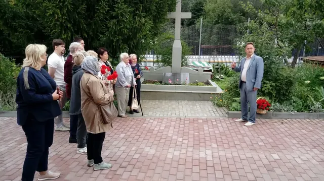 Торжественное мероприятие у памятника павшим воинам