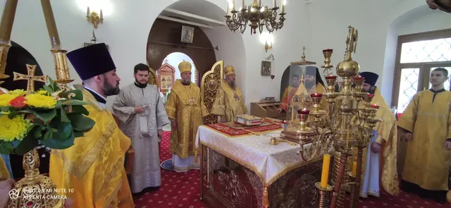 Перенесение мощей святителя Николая: Божественная Литургия - фото 2