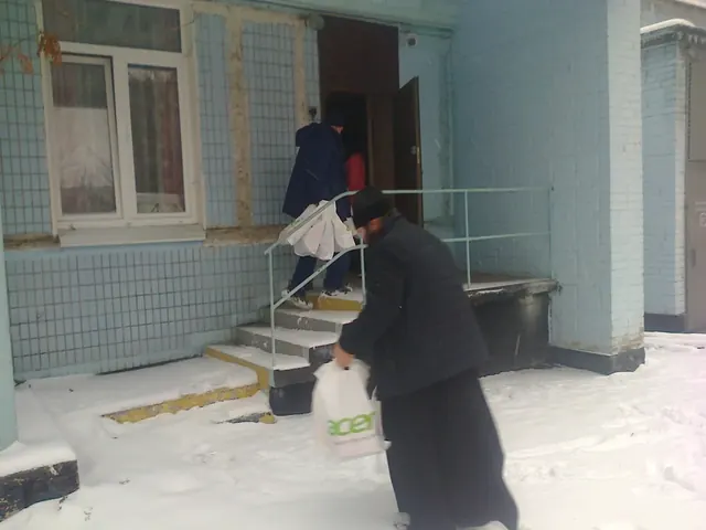 Добровольцы социальной службы посетили ГКУ ЦССВ «Юнона» - фото 4
