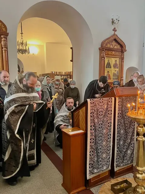 Духовенство храма совершило Вечерню с чином прощения - фото 3