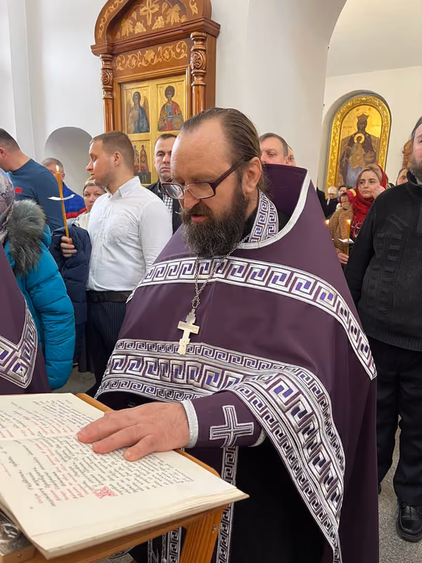 В неделю Крестопоклонную совершено Богослужение - фото 10