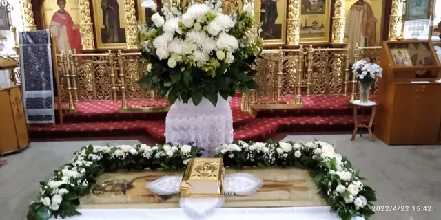 В Страстную Пятницу прошли Богослужения - фото 16