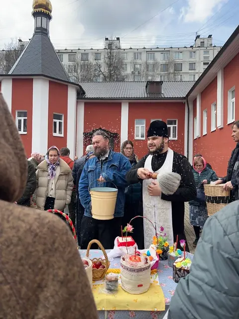 В Великую Субботу совершена Божественная Литургия - фото 11