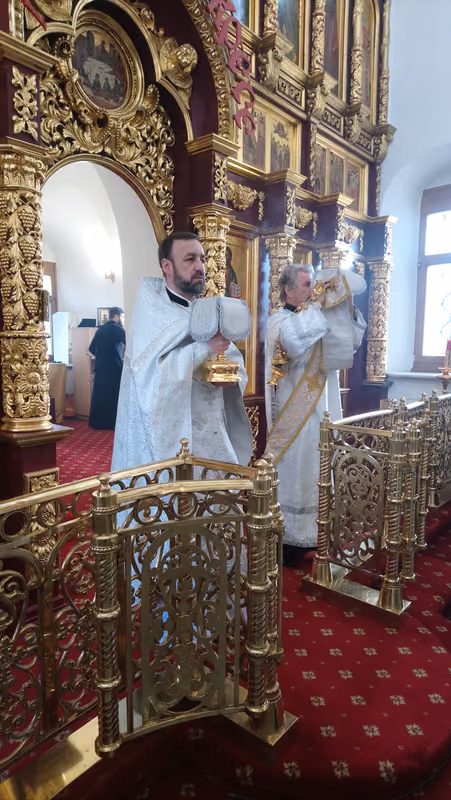 В Великую Субботу совершена Божественная Литургия - фото 16