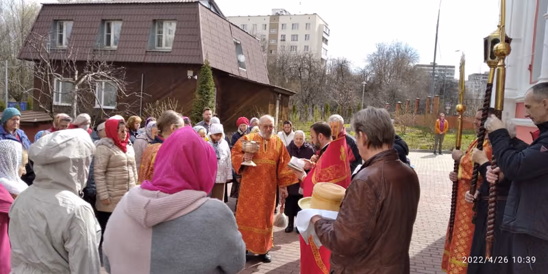 В дни Светлой седмицы совершаются ежедневные службы - фото 3