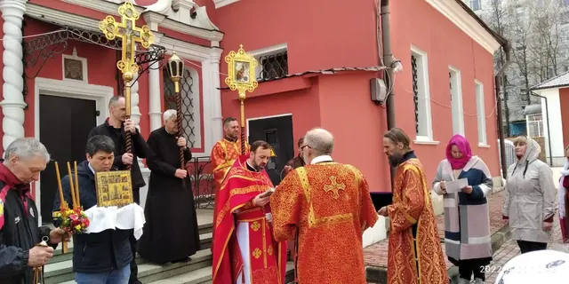 В дни Светлой седмицы совершаются ежедневные службы - фото 4
