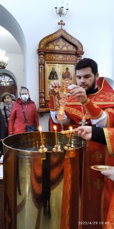 В пятницу Светлой седмицы совершено Богослужение - фото 10