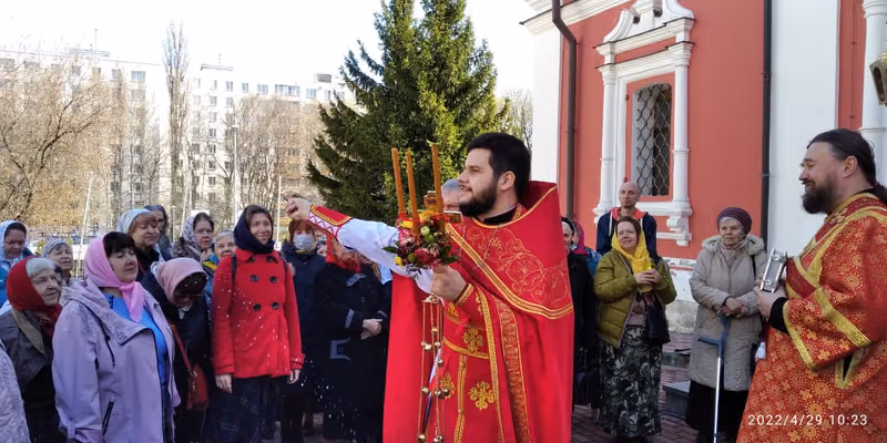В пятницу Светлой седмицы совершено Богослужение - фото 12