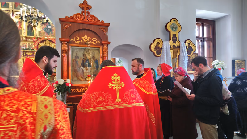 В неделю 2-ю по Пасхе прошло праздничное Богослужение - фото 8