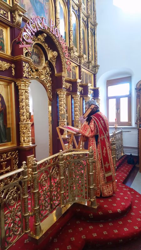 В неделю святых жен-мироносиц совершено Богослужение - фото 4