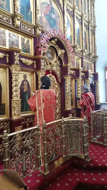 В неделю святых жен-мироносиц совершено Богослужение - фото 12