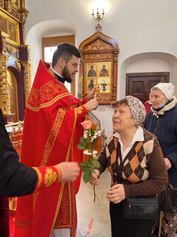 В неделю святых жен-мироносиц совершено Богослужение - фото 17