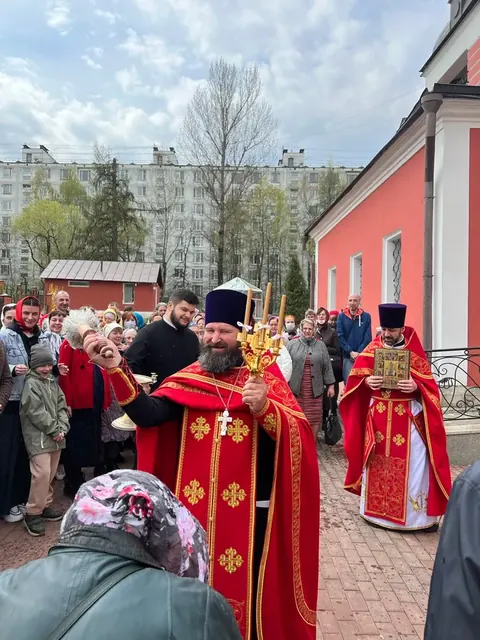 В неделю святых жен-мироносиц совершено Богослужение - фото 19