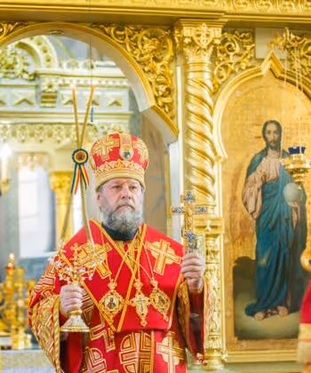 Литургию 22 и 29 мая возглавит митрополит Владимир