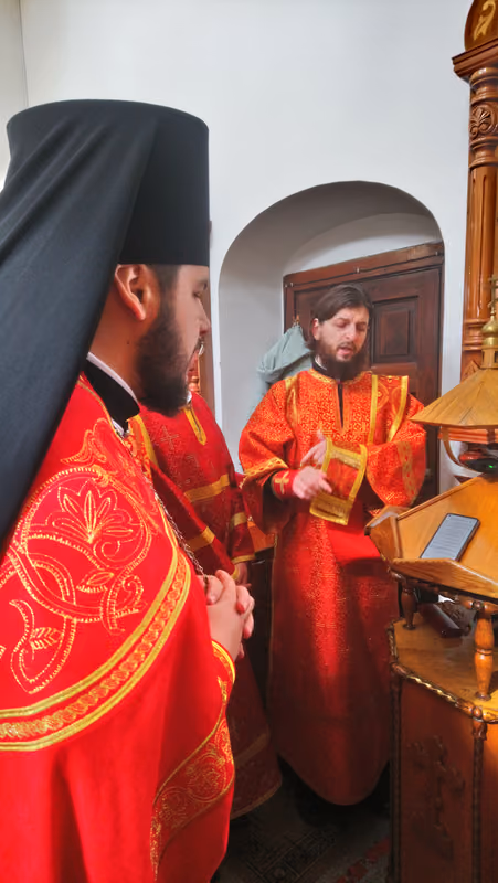 В неделю 4-ю по Пасхе совершено Богослужение - фото 13