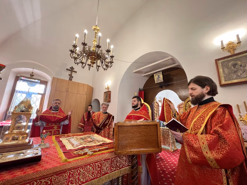 В неделю 4-ю по Пасхе совершено Богослужение - фото 14