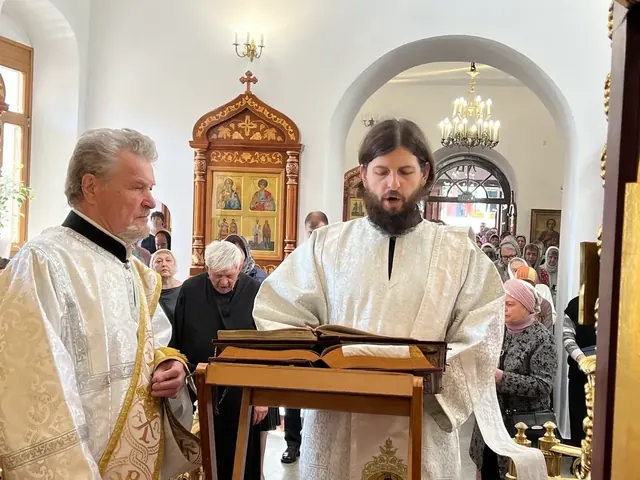 В праздник Вознесения Господня совершено Богослужение - фото 8