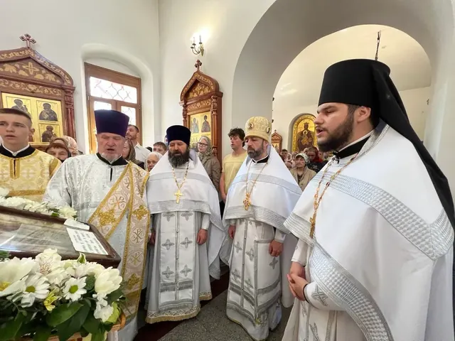 В праздник Вознесения Господня совершено Богослужение - фото 9