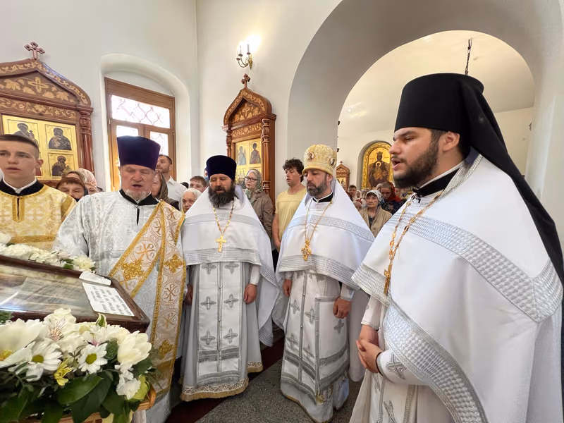 В праздник Вознесения Господня совершено Богослужение - фото 9