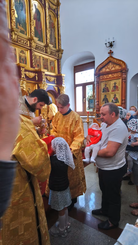 В неделю всех святых совершено Богослужение