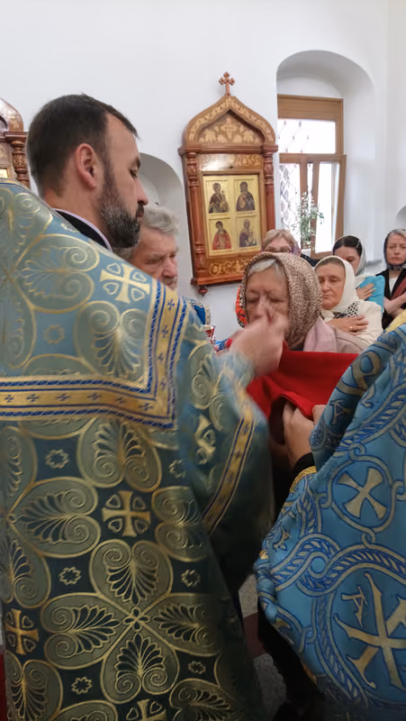 Праздник Казанской иконы Божией Матери: Богослужение - фото 4