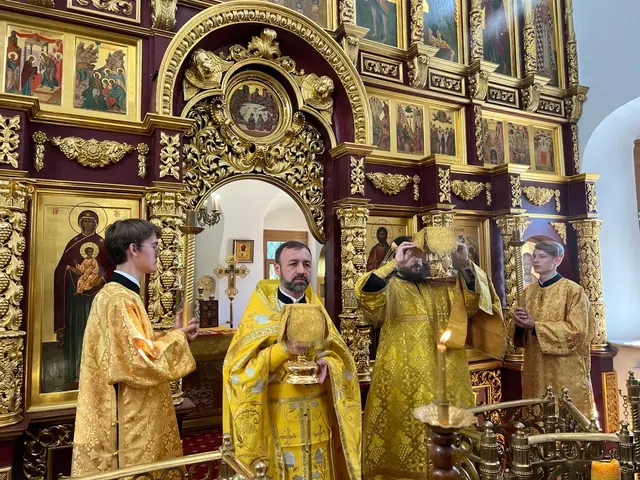 В неделю 6-ю по Пятидесятнице совершено Богослужение - фото 2