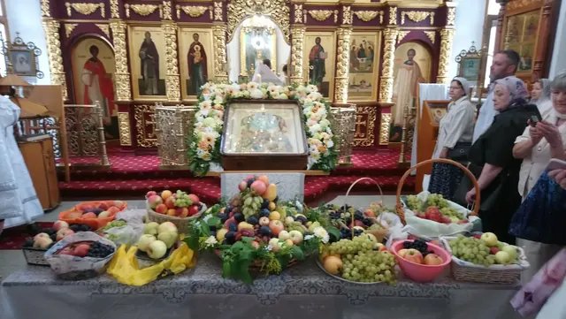 В день Преображения Господня совершено Богослужение