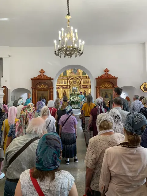 Успение Пресвятой Богородицы: торжественное Богослужение - фото 12