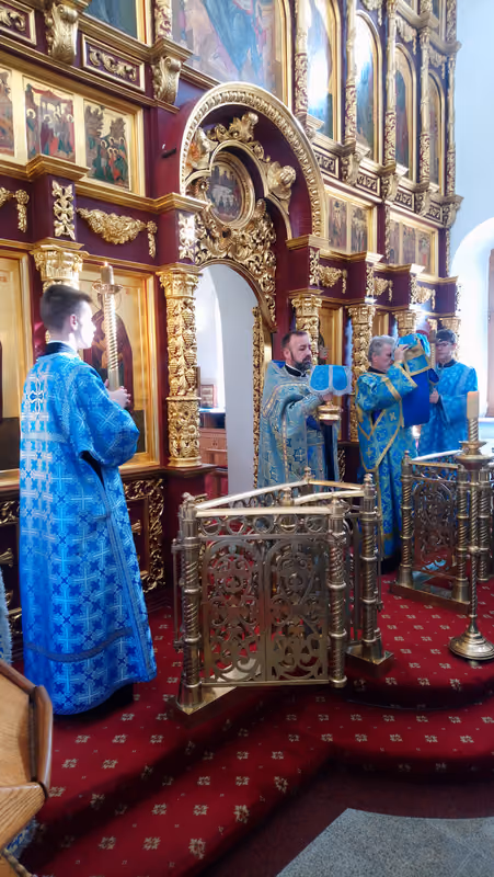 Успение Пресвятой Богородицы: торжественное Богослужение - фото 13