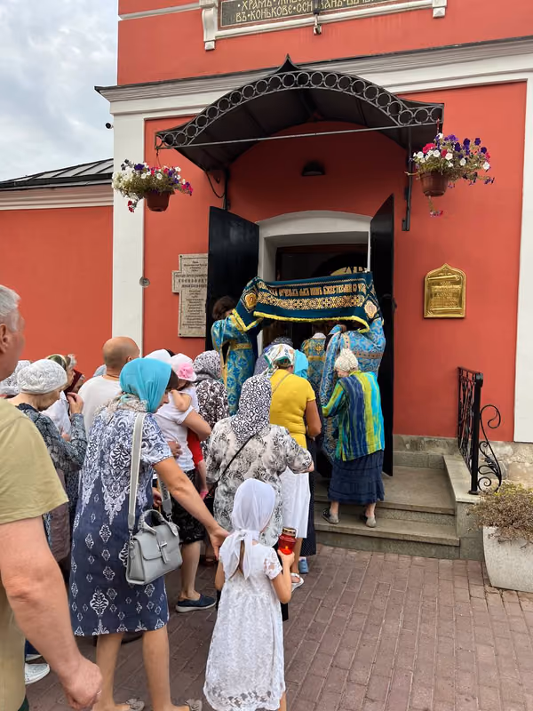 Чин погребения Плащаницы Пресвятой Богородицы - фото 7