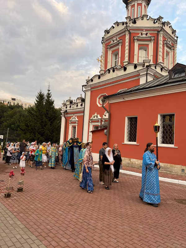Чин погребения Плащаницы Пресвятой Богородицы - фото 8