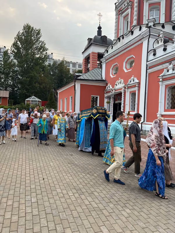 Чин погребения Плащаницы Пресвятой Богородицы - фото 12